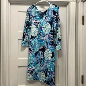 Lilly Pulitzer Shift dress with key hole back, 3/4 sleeve, EUC, XL